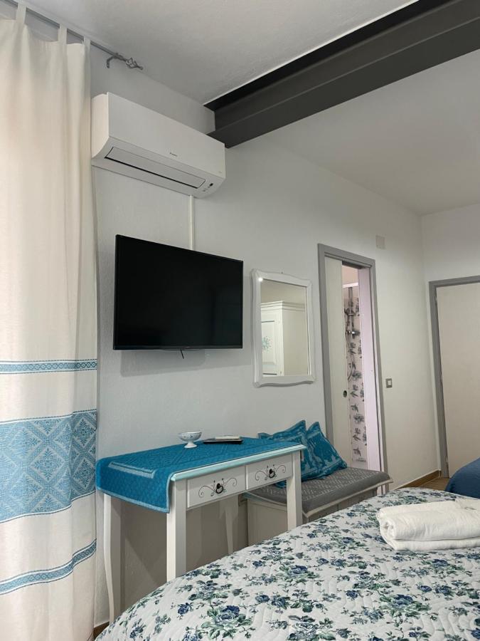 Affittacamere Il Vicoletto Aria Ona Villagrande Strisaili Exteriör bild