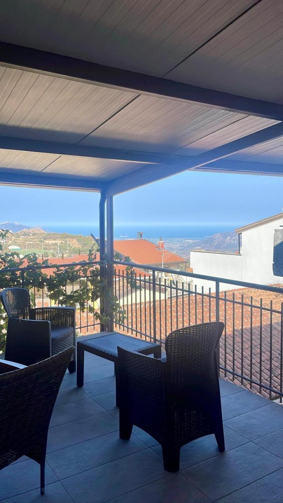 Affittacamere Il Vicoletto Aria Ona Villagrande Strisaili Exteriör bild